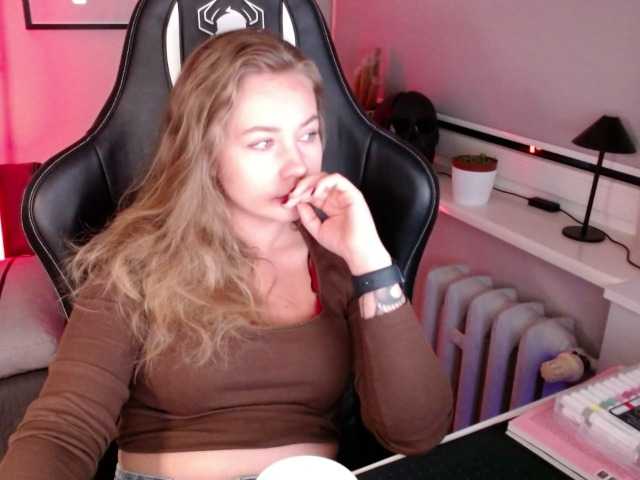 hollyBB