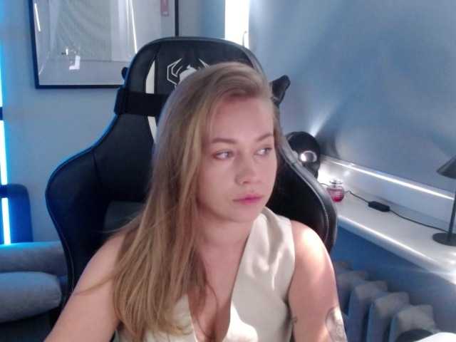 hollyBB