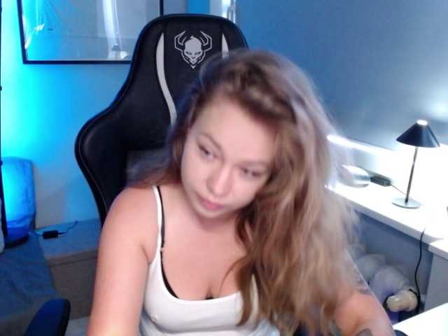 hollyBB