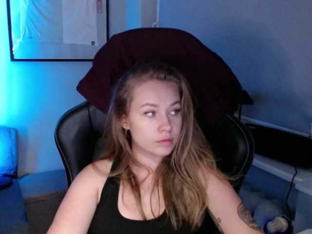 hollyBB