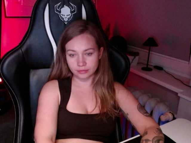 hollyBB