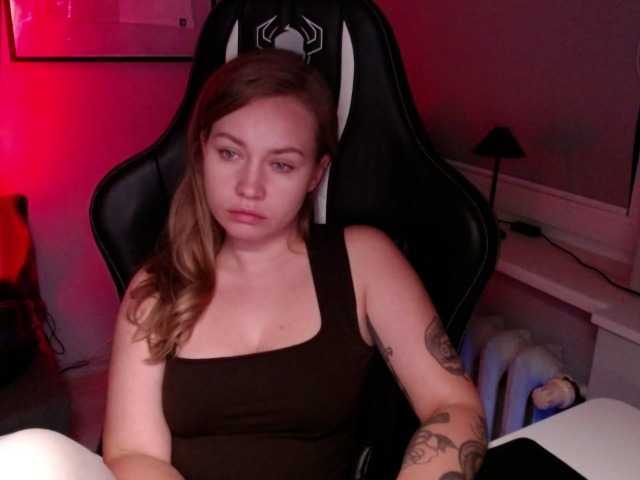 hollyBB