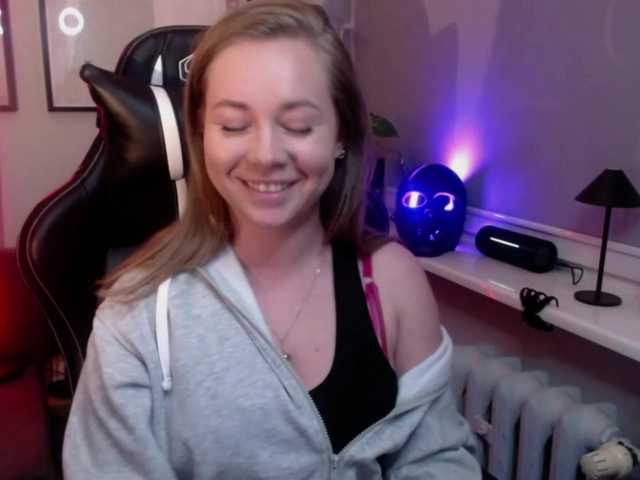 hollyBB