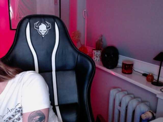 hollyBB live cam on BongaCams