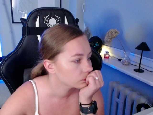 hollyBB