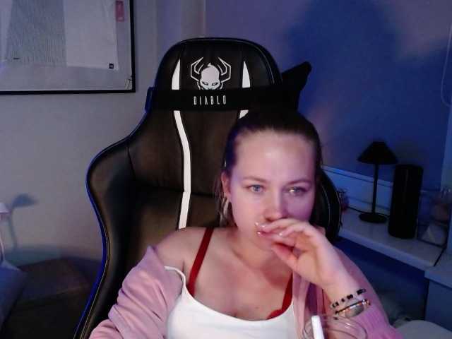 hollyBB preview