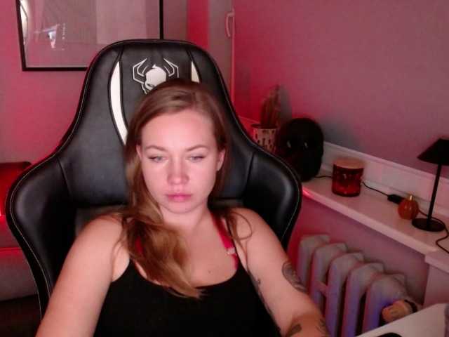 hollyBB