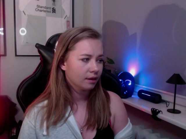 hollyBB