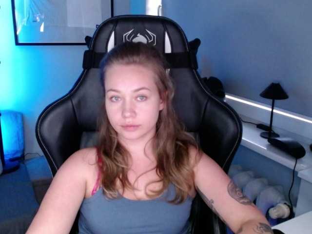 hollyBB