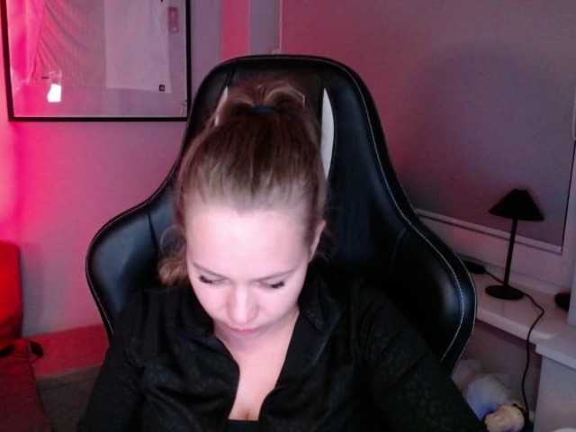 hollyBB
