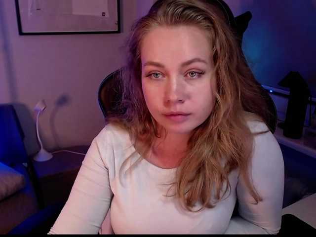 hollyBB
