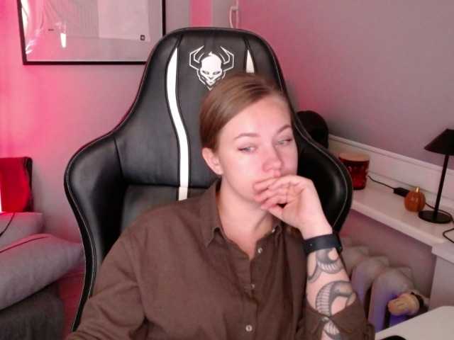 hollyBB