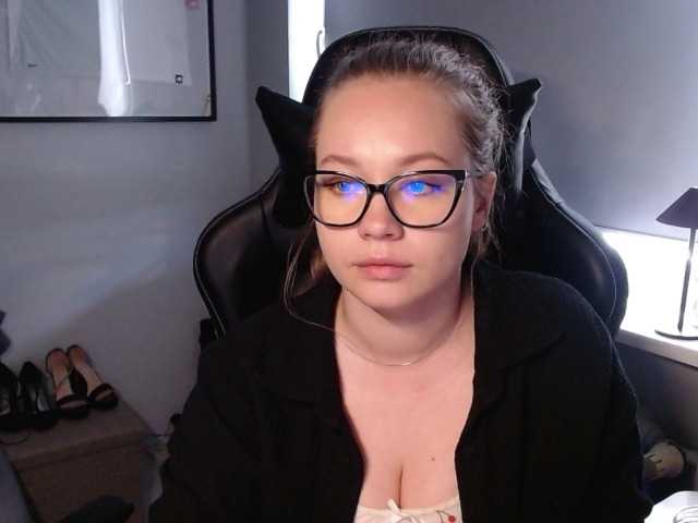 hollyBB
