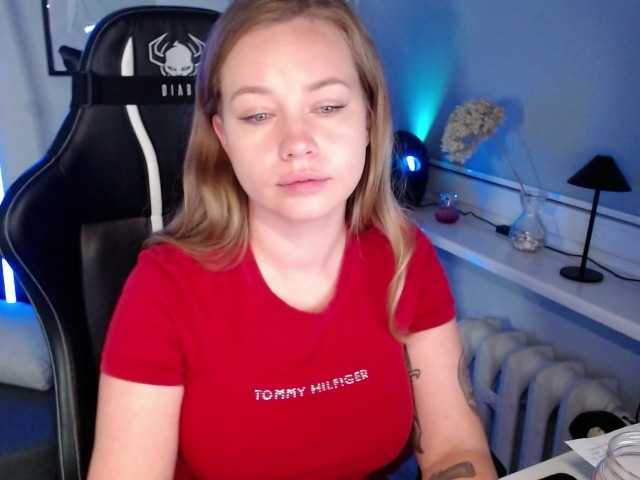 hollyBB