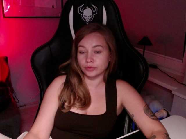 hollyBB