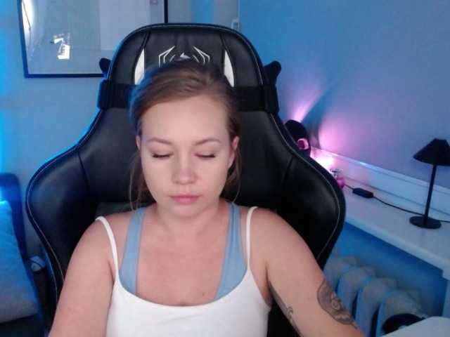 hollyBB