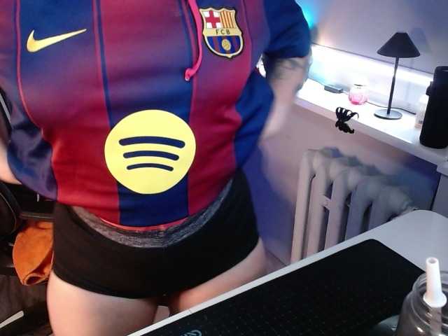 hollyBB live cam on BongaCams