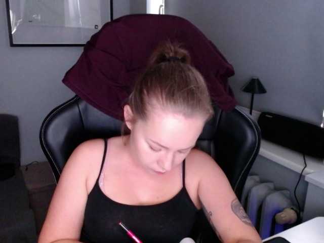 hollyBB