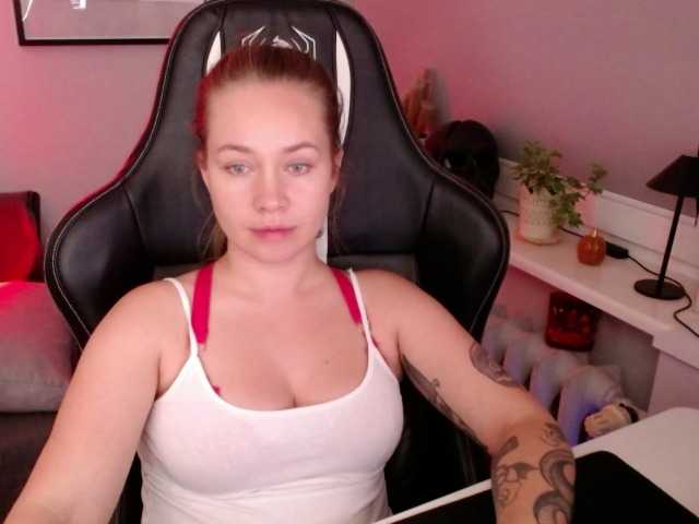 hollyBB