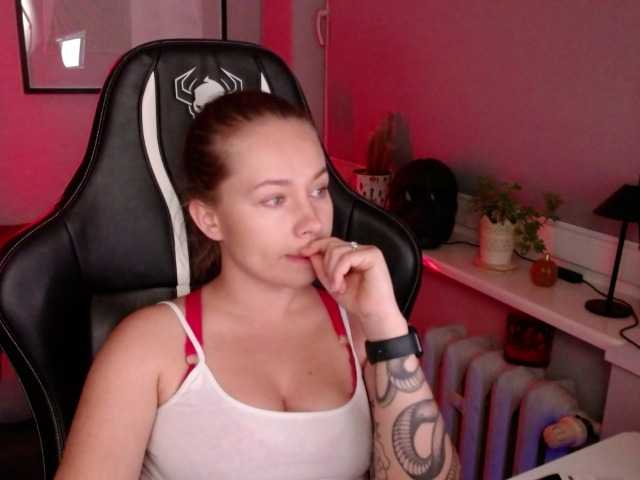hollyBB