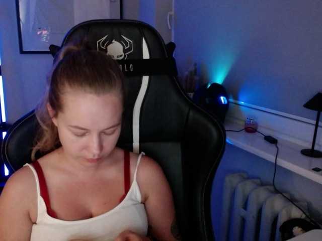 hollyBB preview