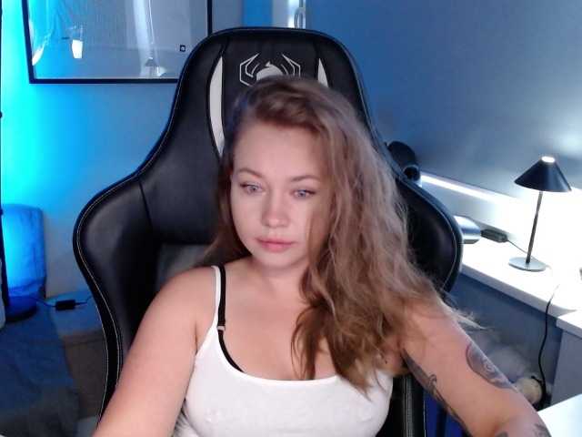 hollyBB