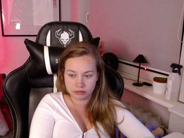 hollyBB
