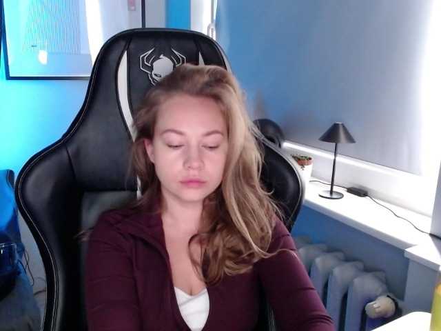 hollyBB
