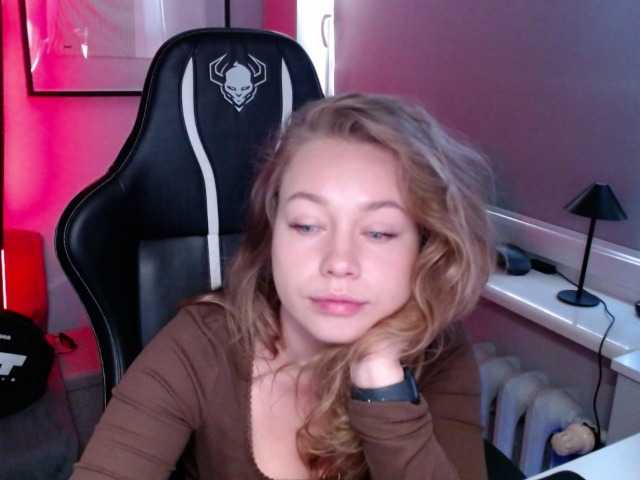 hollyBB