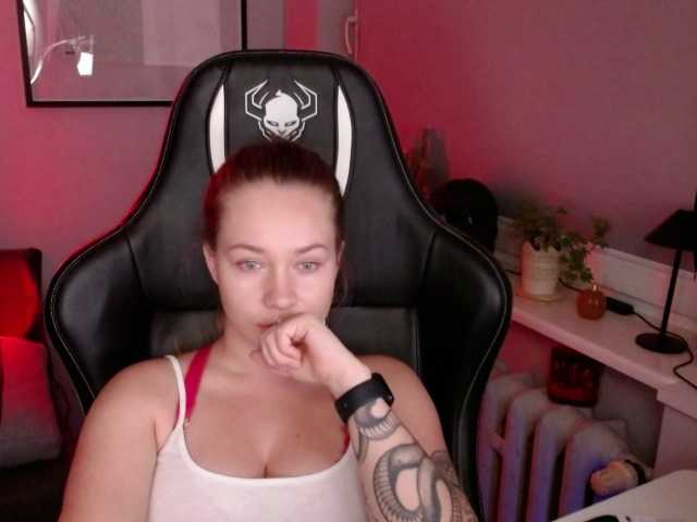 hollyBB