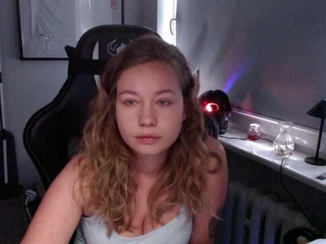 hollyBB live cam on BongaCams