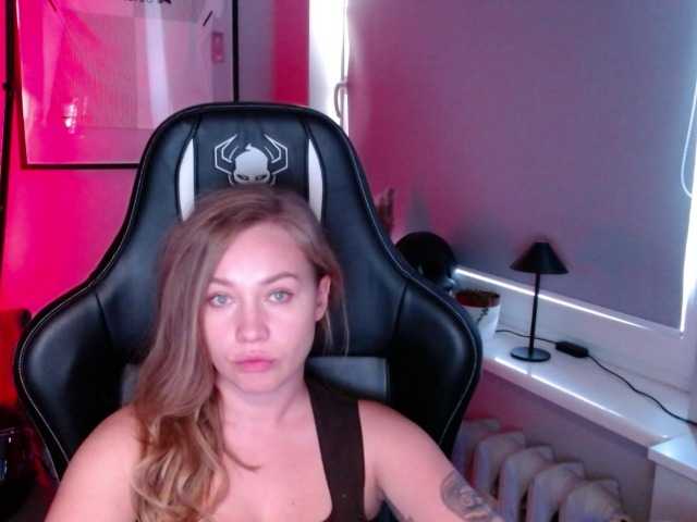 hollyBB