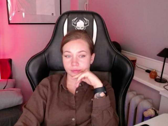 hollyBB live cam on BongaCams