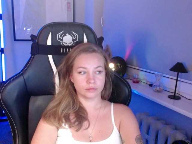 hollyBB