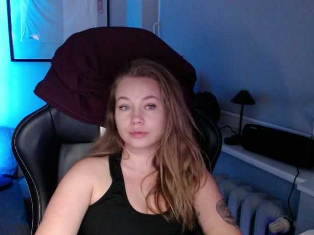 hollyBB