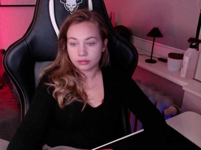 hollyBB
