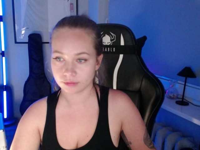 hollyBB