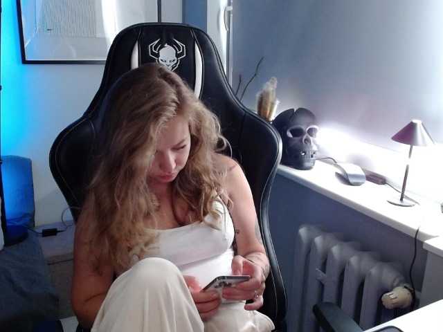 hollyBB