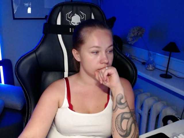 hollyBB