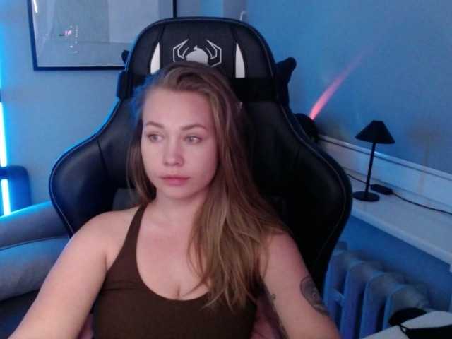 hollyBB
