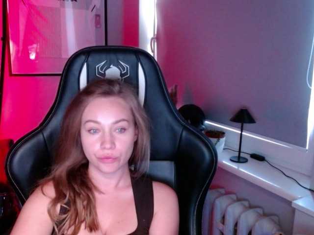 hollyBB