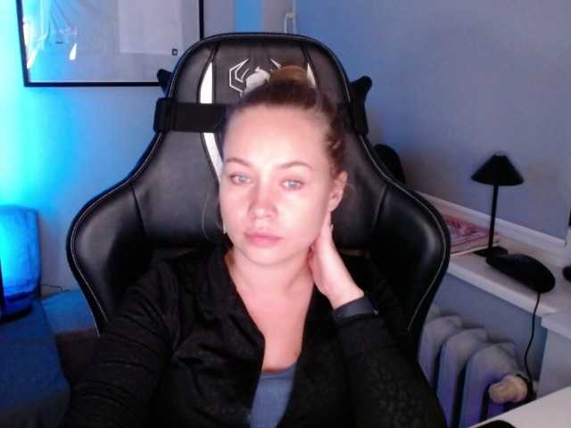 hollyBB