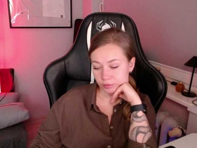 hollyBB
