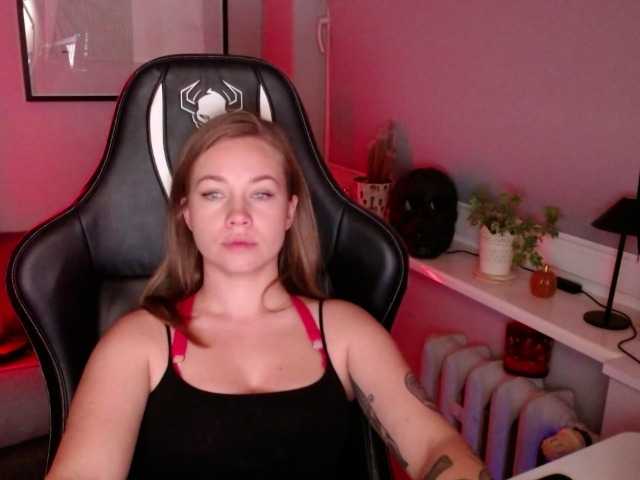 hollyBB