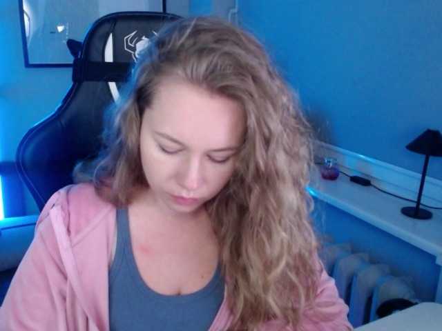 hollyBB