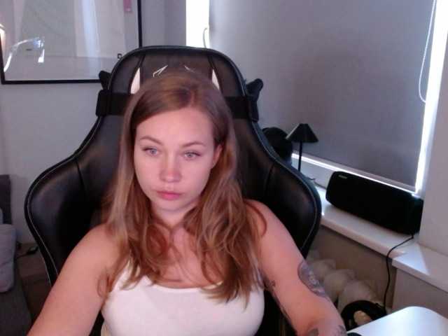 hollyBB
