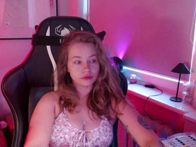 hollyBB