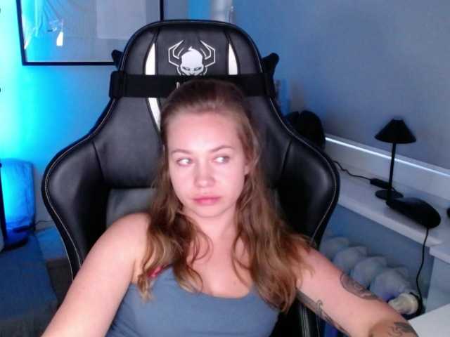 hollyBB