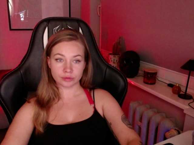 hollyBB