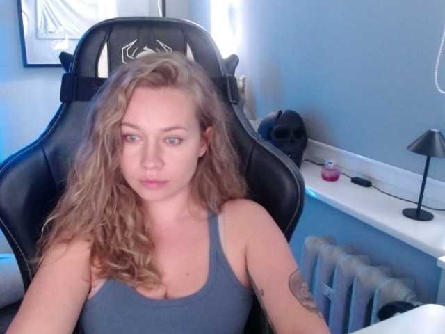 hollyBB